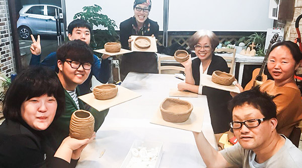 공방 빼무락 수공예 활동 사진